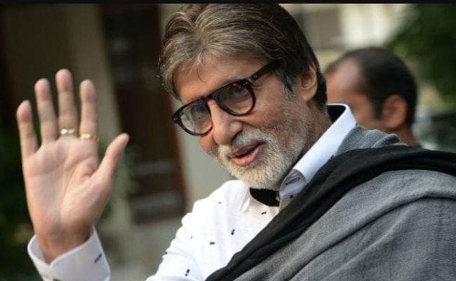 सदी के महानायक अमिताभ बच्‍चन का जन्‍मदिन आज, जानें उनसे जुड़ी ये खास बातें