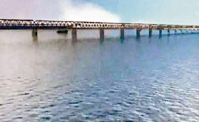 असली गंगाजल की पटना में उपलब्धता की उम्मीद से खुशी