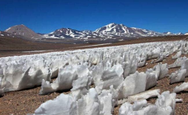 Study: बृहस्पति के चंद्रमा यूरोपा पर है बर्फ की बनी धारियां