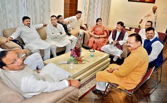 झारखंड : लोकसभा चुनाव के प्रभारी अरुण सिंह ने कहा- कांग्रेस डूबता जहाज, जो सवार होगा डूबेगा