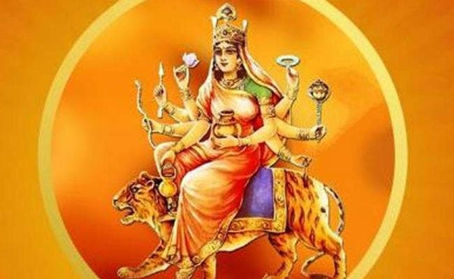 शारदीय नवरात्र : चौथे दिन मां कूष्माण्डा की करें पूजा, पढ़ें ये मंत्र