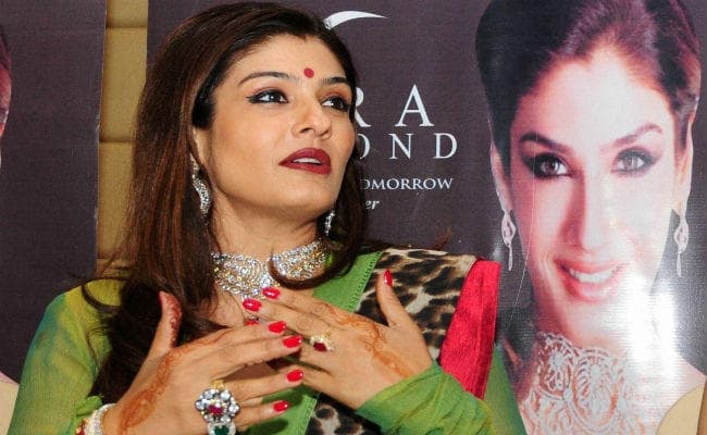 बिहार के मुजफ्फरपुर की लीची की दीवानी है अभिनेत्री रवीना टंडन