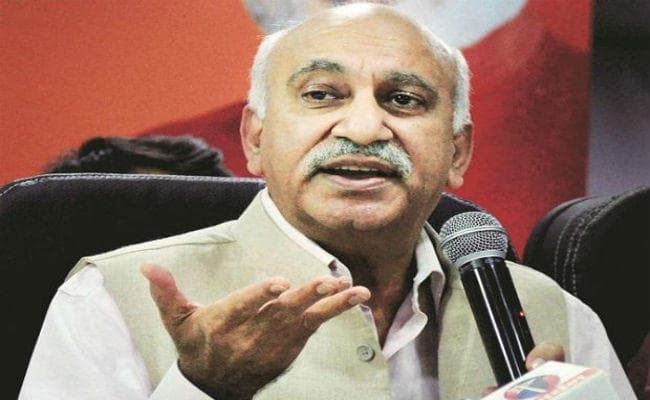 #MeToo पर एमजे अकबर रखेंगे अपना पक्ष, तब भाजपा कर सकेगी इस्तीफे का फैसला