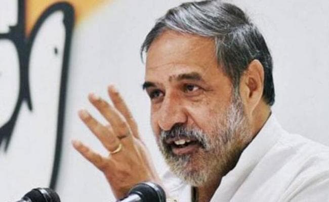 प्रधानमंत्री के पास राफेल सौदे के बारे में छिपाने को काफी कुछ : कांग्रेस