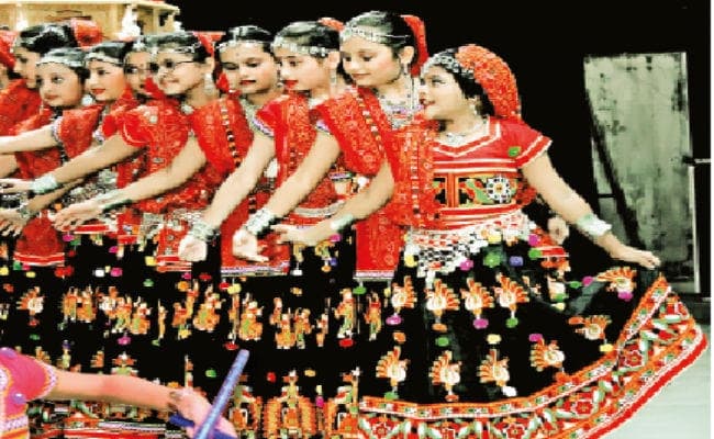 शहर में गरबे की मची धूम