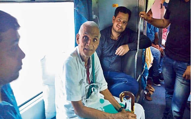 विक्रमशिला की एसी खराब, गर्मी में पूरा हुआ पटना से भागलपुर तक का सफर