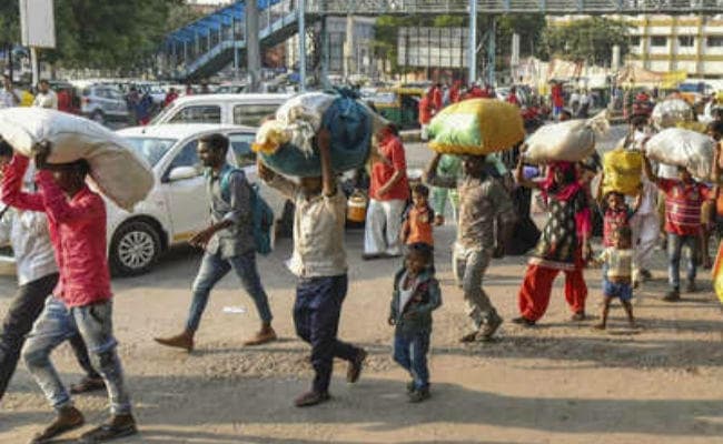 बिहारियों के योगदान की अनदेखी