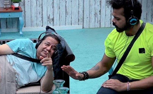 Bigg Boss 12: श्रीसंत के बदले तेवर, अनूप जलोटा ने जसलीन से कह दी ये बड़ी बात, VIDEO