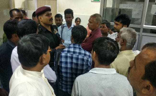 पटना : हड़ताल पर गये AIIMS के जूनियर डॉक्टर, कन्हैया कुमार और उनके समर्थकों के साथ हुई थी भिड़ंत, ...जानें क्या है मामला?