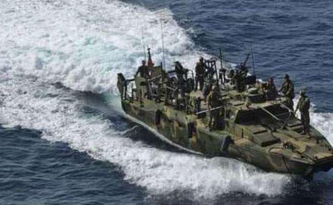 अमेरिका और चीन के बीच जारी तनाव के बीच अमेरिकी पोत ने ताइवान में डाला लंगर