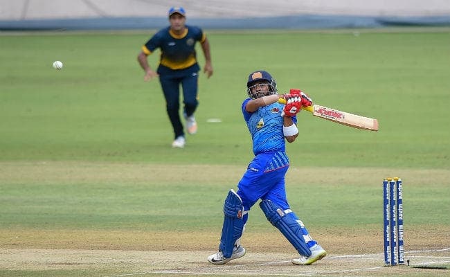 विजय हजारे ट्रॉफी : झमाझम बारिश के बाद बरसे पृथ्‍वी शॉ, हैदराबाद को हराकर मुंबई फाइनल में