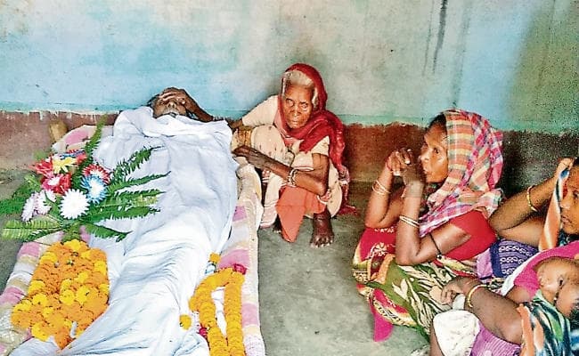 नहीं रहे पूर्व सांसद बटेश्वर हेंब्रम, 1977 में जनता पार्टी के टिकट पर जीता था चुनाव, दो बेटे की हो चुकी है मौत, छोटा बेटा है नाइट गार्ड