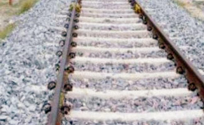 2004 में नीतीश ने किया था शिलान्यास, 21 अक्टूबर से दौड़ेगी महाराजगंज-मशरक के बीच ट्रेन