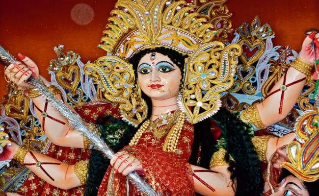 पटना : पूरे सूबे में उमड़ा आस्था का सैलाब, भक्ति में डूबे लोग