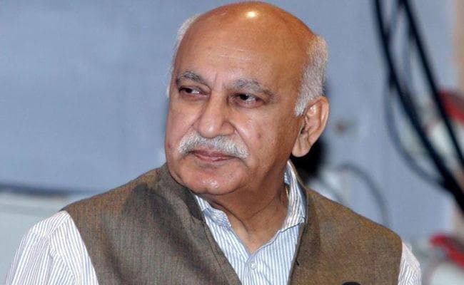 एडीटर्स गिल्ड ने अकबर से अवमानना का मामला वापस लेने को कहा
