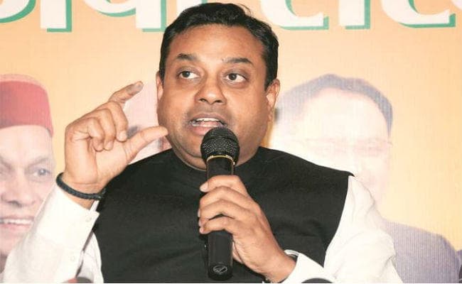 कांग्रेस पर भाजपा का आरोप, मोदी को हटाने के लिए पाकिस्तान में कर रही प्रचार