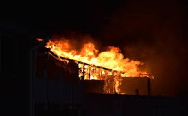 त्रिपुरा में आदिवासी लड़की से छेड़छाड़ के बाद दो समुदायों में संघर्ष, 300 लोग घर छोड़कर भागे