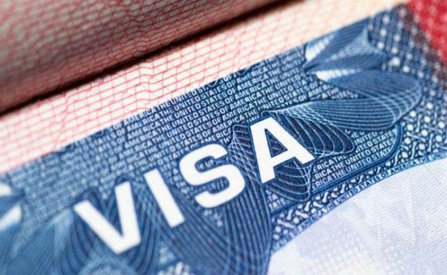 रिपोर्ट : अमेरिका में चार में से तीन H1B Visa भारतीयों के पास, फिर भी 6.32 लाख ग्रीन कार्ड पाने के इंतजार में...?