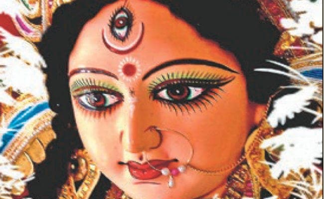 कोलकाता : 23 अक्तूबर को रेड रोड पर आयोजित होगा मेगा कार्निवल, होंगी 74 खास प्रतिमाएं