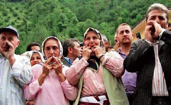 तुर्की में बोलकर नहीं, सीटी बजाकर लोग करते हैं बात