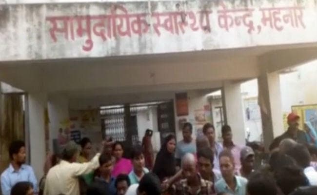 वैशाली में पुलिस बस ने बाइक सवार को कुचला, आक्रोशितों लोगों ने किया बवाल