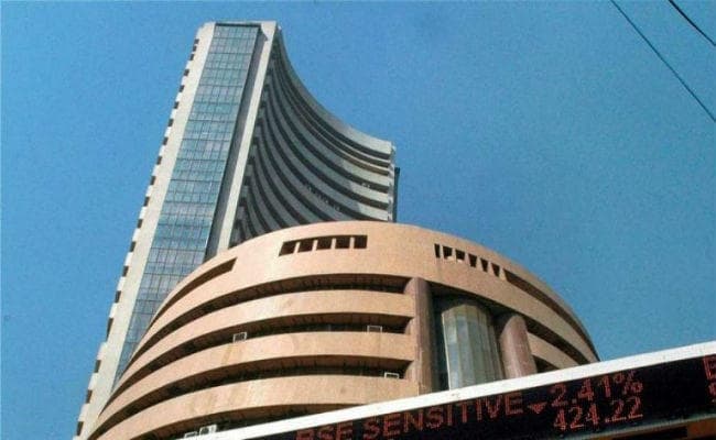 स्टॉक मार्केट्स में आखिरी दौर की बिकवाली बढ़ने से 181 अंक टूटा सेंसेक्स