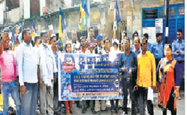 थाने पर प्रदर्शन कर दी गिरफ्तारियां, गुजरात में रैली रोके जाने पर बहुजन क्रांति मोर्चा का प्रतिवाद