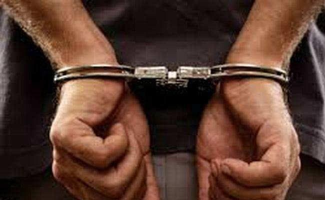 ड्रग्स तस्कर को पांच दिनों की पुलिस हिरासत, रिमांड में लेकर पूछताछ कर रहे हैं एनसीबी के अधिकारी