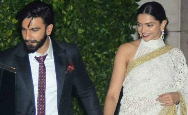शादी में इस डिजायनर के आउटफिट में नजर आयेंगे दीपिका-रणवीर, ऐसा होगा खास रिसेप्‍शन