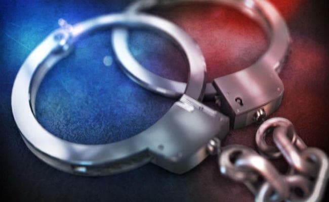 मुजफ्फरपुर बालिका गृहकांड: सफाई कर्मी कृष्णा के समेत अब तक 16 की हो चुकी है गिरफ्तारी, मधु की मां-बहन भी हिरासत में