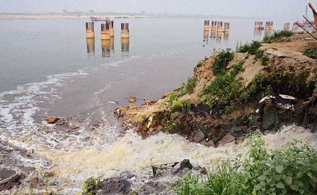 पटना : गंदी होती जा रही गंगा, सीवरेज में 48% का इजाफा, नमामि गंगे के तहत 19 प्रोजेक्ट मंजूर, दस पर चल रहा काम