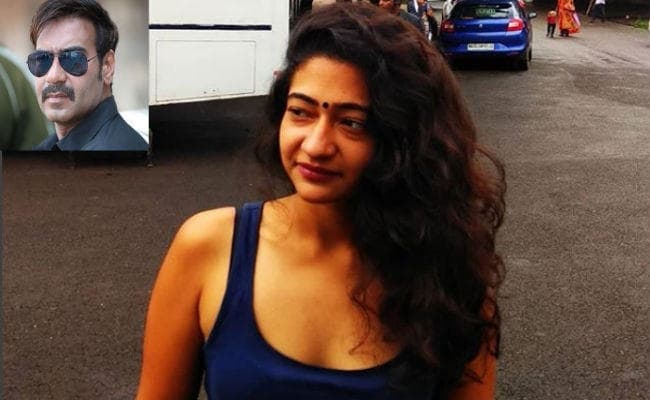 #MeToo: अजय देवगन के हेयर स्‍टाइलिस्‍ट ने फीमेल डायरेक्‍टर के साथ किया ऐसा बर्ताव, एक्‍टर ने उठाया बड़ा कदम