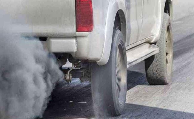 अगर आप गाड़ी ऑनर हैं, तो Pollution Certificate के लिए देना होगा 18 फीसदी GST