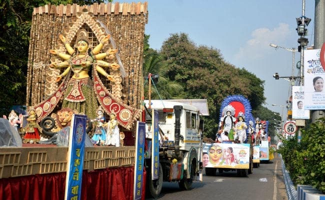 कोलकाता : मेगा पूजा कार्निवल में दिखेगी थीम की लड़ाई