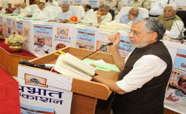 नमो की तरह नीतीश कुमार में भी निर्णय लेने का साहस : सुशील मोदी