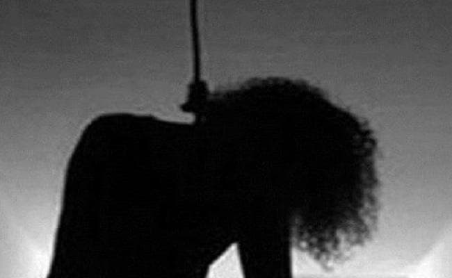 नाबालिग ने गले में लगाया फंदा, सुसाइड नोट में लिखा- पुलिस अंकल, मम्मी-पापा को परेशान मत कीजिएगा