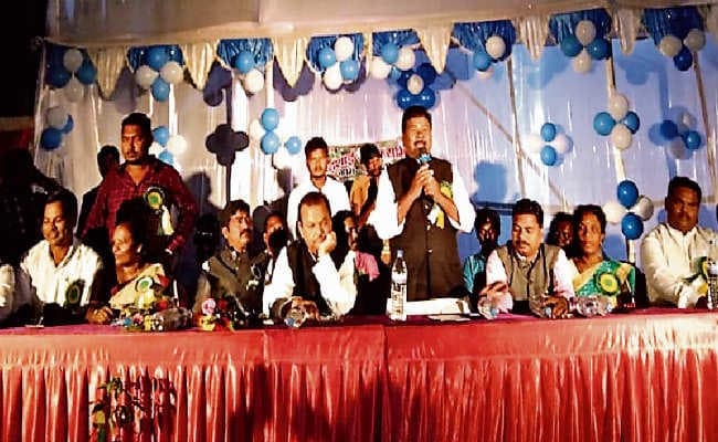 नामकुम : युवा नौकरी के लिए भटक रहे, सरकार आंकड़े गिना अपनी पीठ थपथपा रही है : बंधु तिर्की