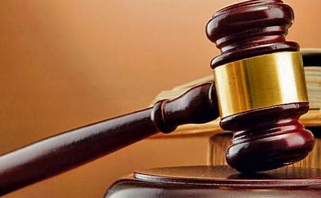 रांची : यूनिवर्सिटी कॉलोनी के फ्लैटों को खाली करायें व पैनल रेंट वसूलें : सुप्रीम कोर्ट