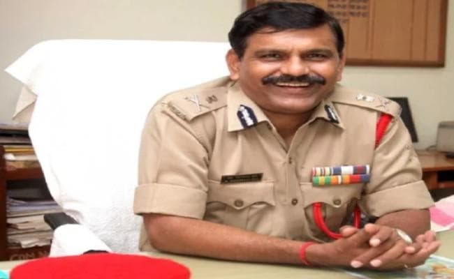 जानें कौन हैं एम नागेश्वर राव, जिन्हें सरकार ने थमायी है CBI की कमान