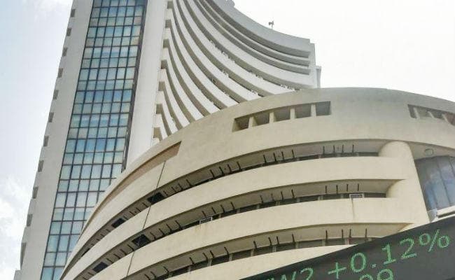 कच्चे तेल की कीमत घटने और रुपये में सुधार से सेंसेक्स में 187 अंक का सुधार