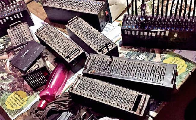 रांची : कांटाटोली और कांके से हजारों सिमकार्ड बरामद मामला, भारत में प्रतिबंधित गैजेट से भेजे जाते थे एसएमएस