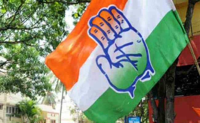 कांग्रेस के लिए बाहरी के साथ अंदरूनी राजनीति बड़ी चुनौती