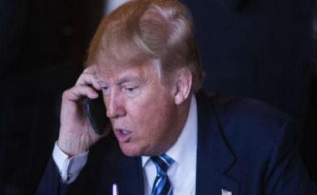 ये क्या! डोनाल्ड ट्रंप की बातचीत कान लगाकर सुनते हैं चीन और रूस