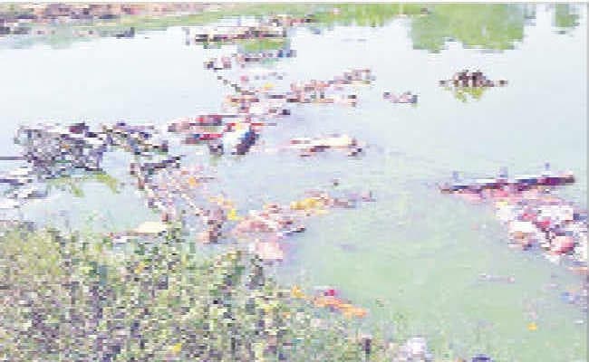 आद्रा का सरदार सरोवर हुआ प्रदूषित