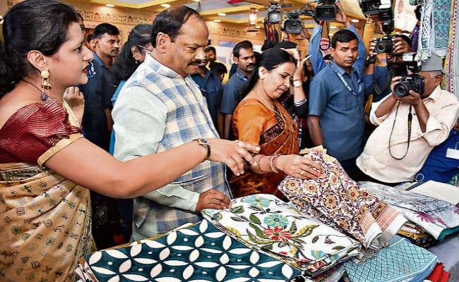 मोरहाबादी जेसोवा दिवाली मेला: सीएम ने कहा, आर्थिक विकास के बनें वाहक, जानें आज और कल के कार्यक्रम बारे में