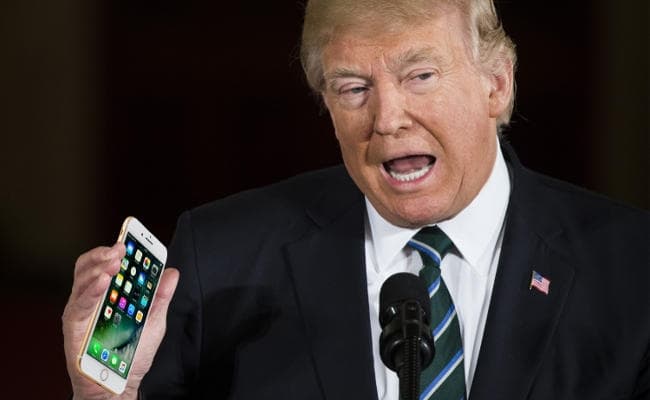 राष्ट्रपति डोनाल्ड ट्रंप के पास सिर्फ एक सरकारी iPhone