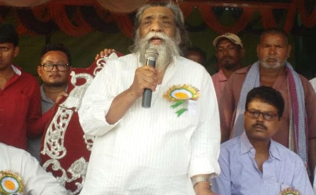 दुमका में शिबू सोरेन की दो टूक- हेमंत को दिया गया है जिम्मा. कैसा होगा गंठबंधन, वही कर रहे बात.....