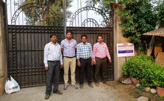 ED ने झारखंड के पूर्व मंत्री एनोस एक्का की दिल्ली व गुड़गांव स्थित संपत्ति जब्त की