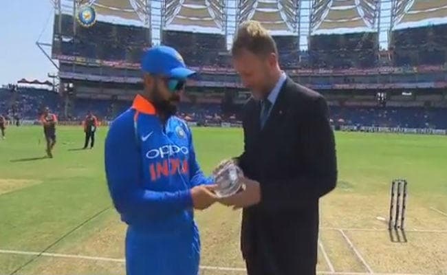 ब्रॉड बने 300 एकदिवसीय मैच पूरे करने वाले दूसरे रैफरी