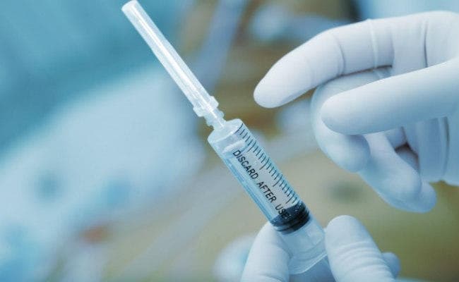 हजारीबाग के वृद्ध की गुमला में झोलाछाप डॉक्टर ने ली जान, पेट दर्द की शिकायत पर सूई देते ही हुई मौत